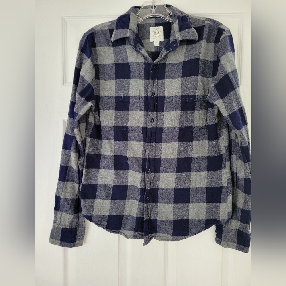 True Craft Mens Small Flannel shirt
